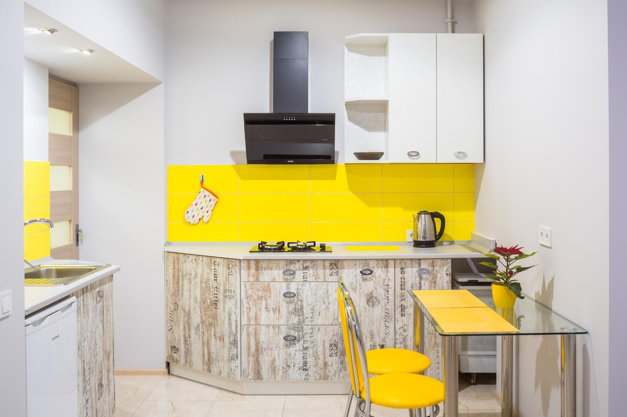 Apartment On Pekarska Street Зі Світлом! Lviv Exterior photo