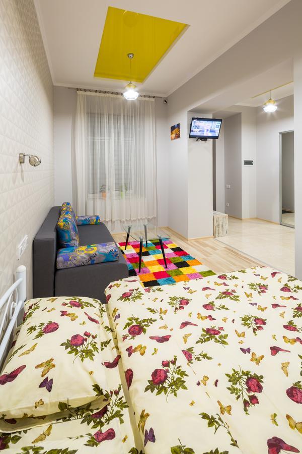 Apartment On Pekarska Street Зі Світлом! Lviv Exterior photo